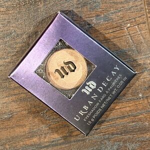 Urban Decay Sin Eyeshadow in Shimmering Gold New in  Sealed Box
